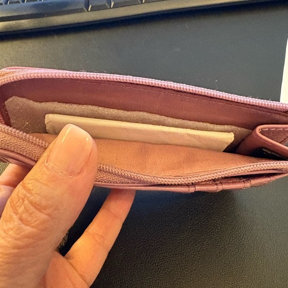 Pink Genuine Leather Key & Card/Money Holder - Picture 3 of 10
